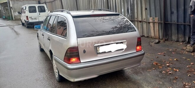 Mercedes C 220 d 2000, 370,000 km - 2.2 л - Bakı