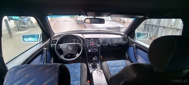 Mercedes C 220 d 2000, 370,000 km - 2.2 л - Bakı