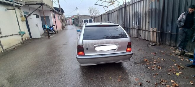 Mercedes C 220 d 2000, 370,000 km - 2.2 л - Bakı
