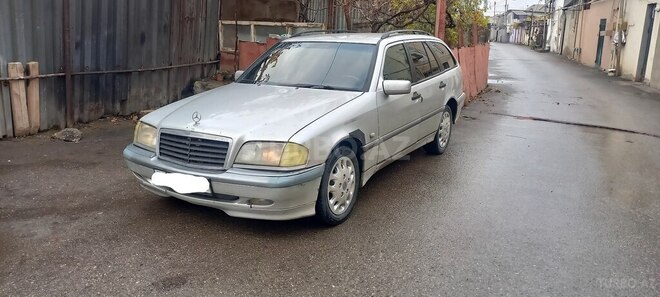 Mercedes C 220 d 2000, 370,000 km - 2.2 л - Bakı