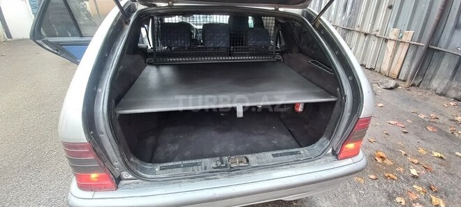 Mercedes C 220 d 2000, 370,000 km - 2.2 л - Bakı