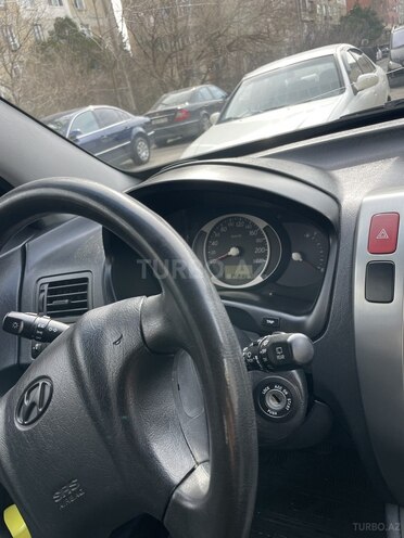 Hyundai Tucson 2008, 200,000 km - 2.0 l - Bakı