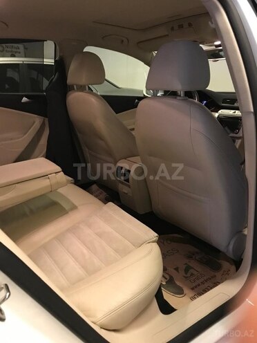 Volkswagen Passat 2010, 142,000 km - 1.8 l - Bakı