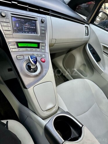 Toyota Prius 2014, 268,760 km - 1.8 л - Bakı