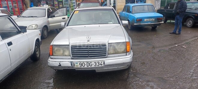 Mercedes E 250 1992, 350,000 km - 2.5 l - Masallı