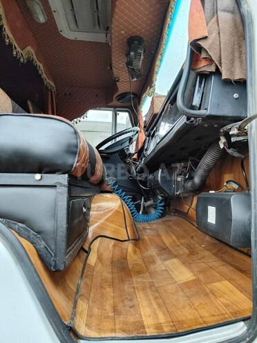 KamAz 6520 1994, 200,000 km - 11.0 l - Gəncə