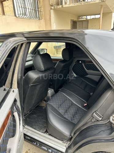 Mercedes E 250 1990, 400,000 km - 2.5 l - Bakı