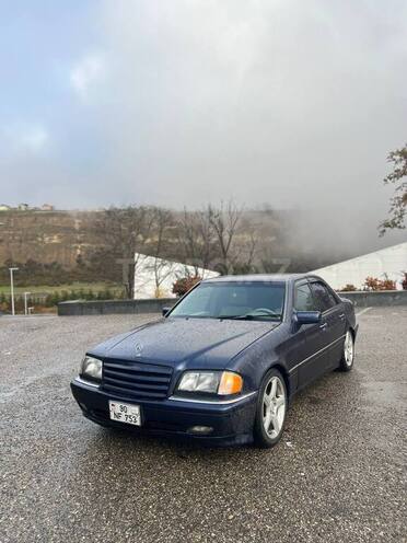 Mercedes C 230 2000, 350,099 km - 2.3 l - Quba