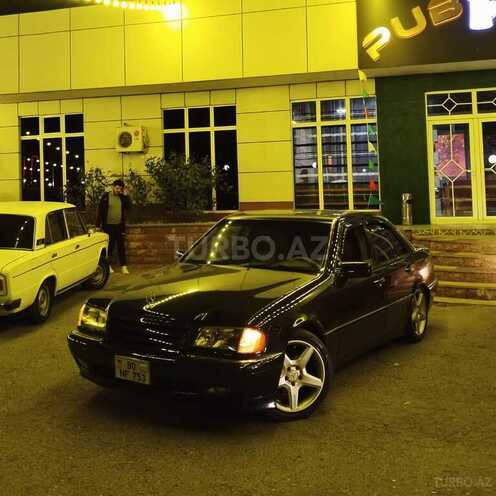 Mercedes C 230 2000, 350,099 km - 2.3 l - Quba