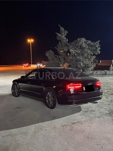 Audi A8 2012, 95,000 km - 4.0 л - Mingəçevir