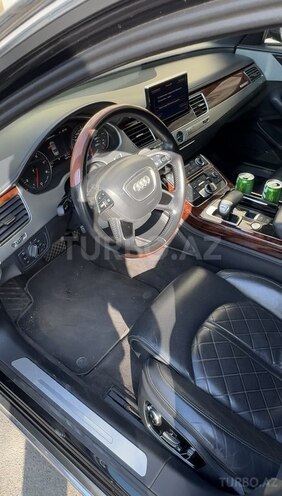 Audi A8 2012, 95,000 km - 4.0 л - Mingəçevir