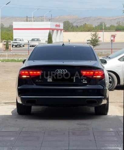 Audi A8 2012, 95,000 km - 4.0 л - Mingəçevir