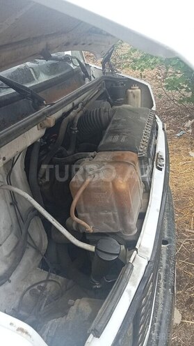 Mercedes 811 D 1993, 221,100 km - 4.0 l - Tovuz