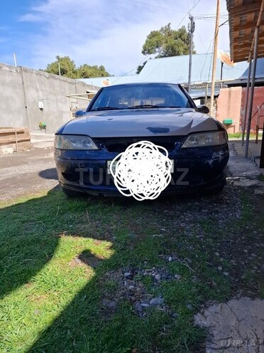 Opel Vectra 1999, 400,000 km - 1.6 l - Qazax