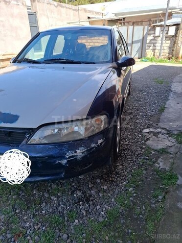 Opel Vectra 1999, 400,000 km - 1.6 l - Qazax
