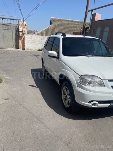 Chevrolet Niva 2013, 203,000 km - 1.7 л - Bakı