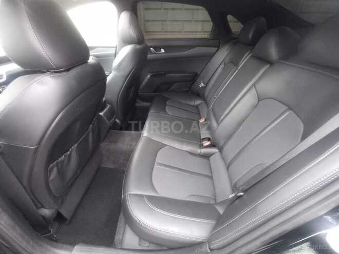 Kia K5-4