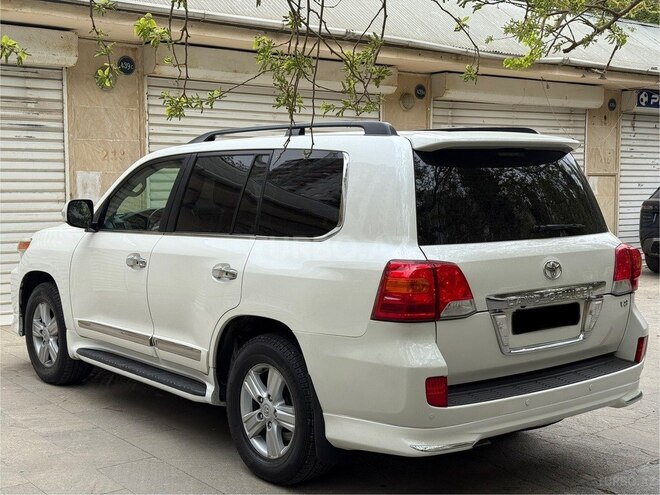 Toyota Land Cruiser 2013, 197,000 km - 4.6 l - Bakı