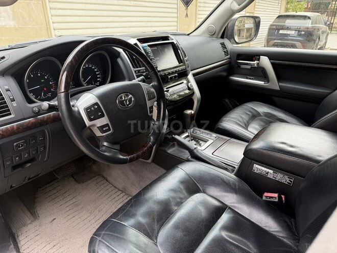 Toyota Land Cruiser 2013, 197,000 km - 4.6 l - Bakı