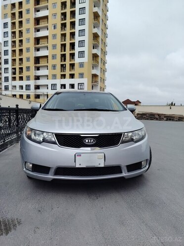 Kia Cerato 2010, 285,000 km - 2.0 l - Bakı