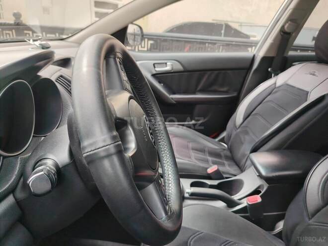 Kia Cerato 2010, 285,000 km - 2.0 l - Bakı
