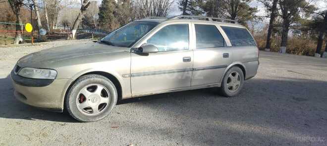 Opel Vectra 1999, 209,410 km - 1.6 l - Şəki
