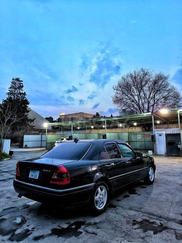 Mercedes C 220 1995, 555,000 km - 2.2 l - Bakı