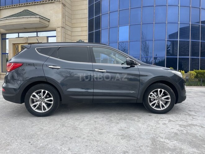 Hyundai Santa Fe-9