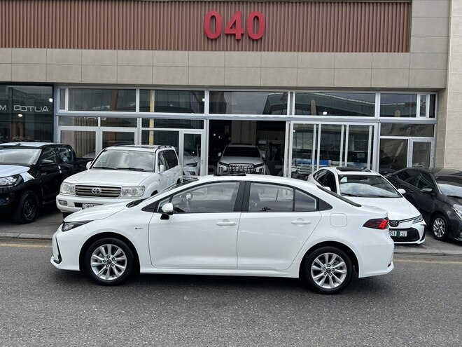 Toyota Corolla-3