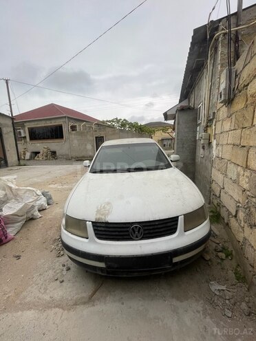 Volkswagen Passat 1997, 300,000 km - 2.0 л - Sumqayıt
