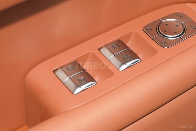Li Auto  2025, 0 km - 1.5 l - Bakı