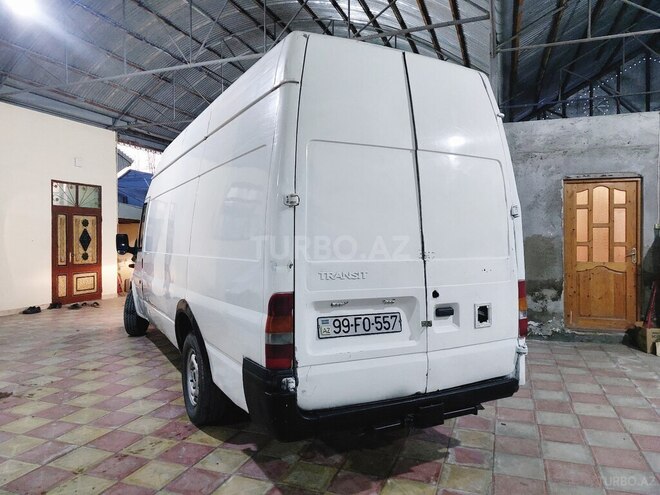 Ford Transit 2003, 430,000 km - 2.4 л - Yevlax