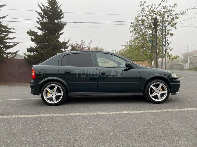 Opel Astra 2000, 326,000 km - 1.6 l - Qax