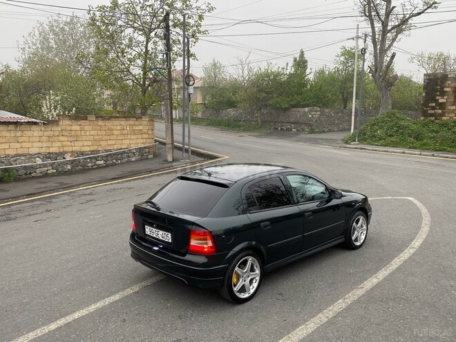 Opel Astra 2000, 326,000 km - 1.6 l - Qax
