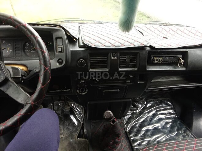 GAZ 33021 2002, 150,000 km - 2.5 l - Zaqatala