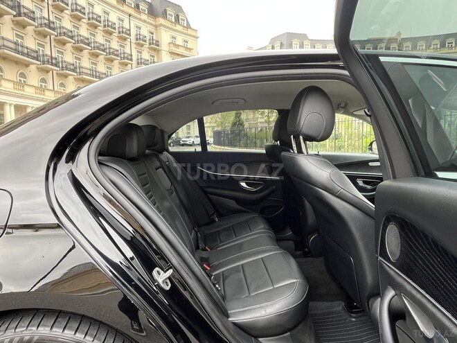 Mercedes E 220 d 2018, 126,000 km - 2.2 l - Bakı