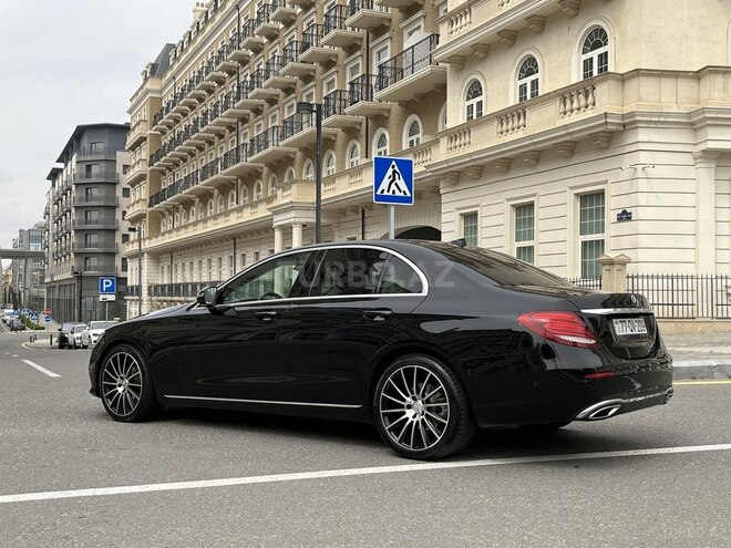 Mercedes E 220 d 2018, 126,000 km - 2.2 l - Bakı