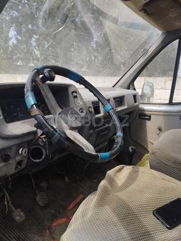 GAZ  1997, 123,000 km - 2.4 l - Hacıqabul