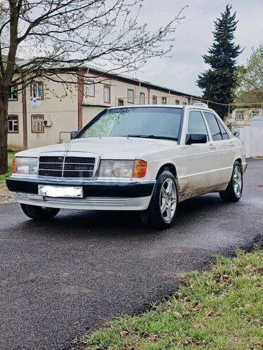 Mercedes 190 1990, 325,000 km - 1.8 l - Masallı