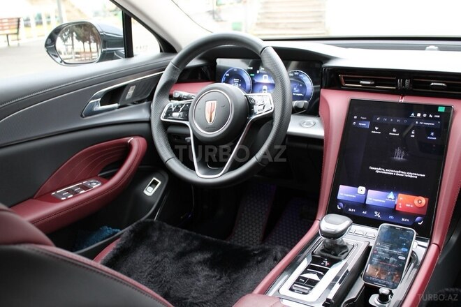 Hongqi H5 2023, 8,000 km - 1.5 l - Bakı