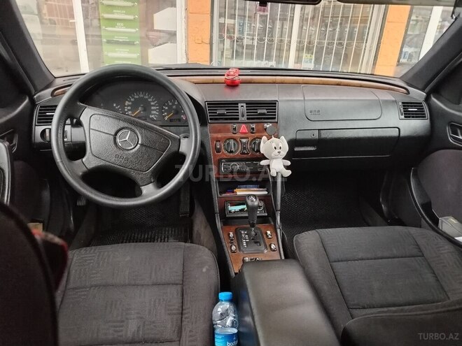 Mercedes C 180 1997, 250,000 km - 1.8 l - Bakı