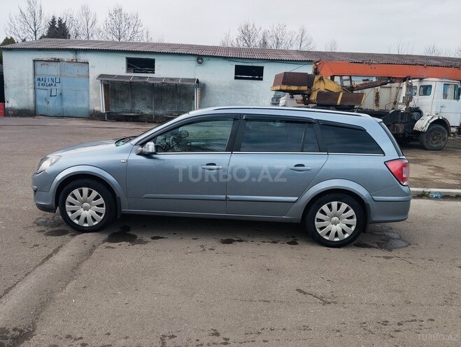 Opel Astra 2006, 246,000 km - 1.4 l - Göygöl