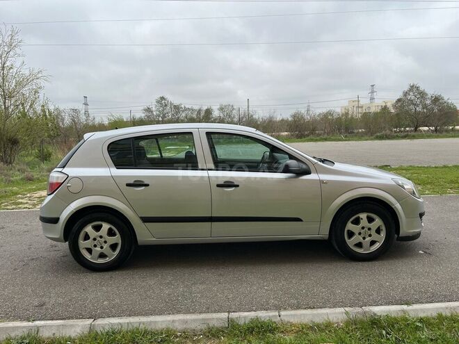 Opel Astra 2006, 310,000 km - 1.3 l - Bakı