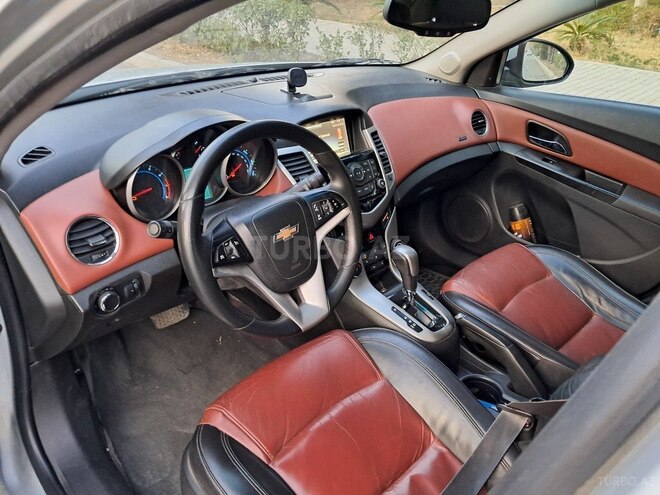 Chevrolet Cruze 2014, 260,000 km - 1.4 л - Şəmkir
