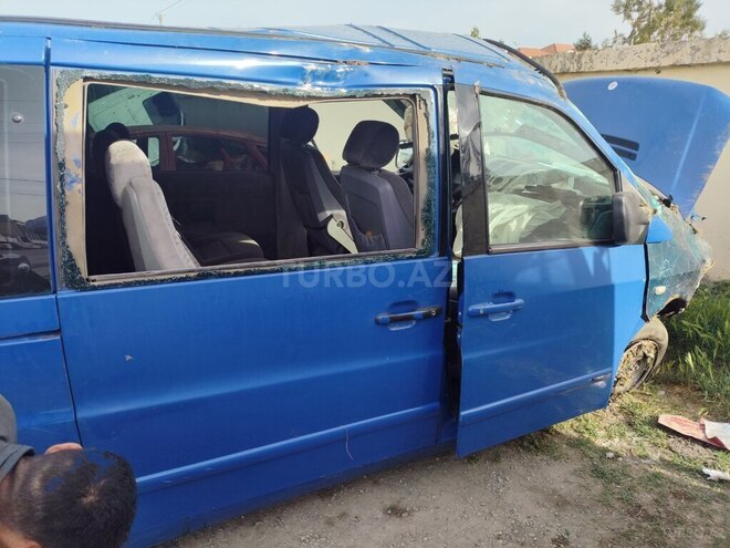 Mercedes Vito 2000, 420,000 km - 2.2 l - Sabirabad