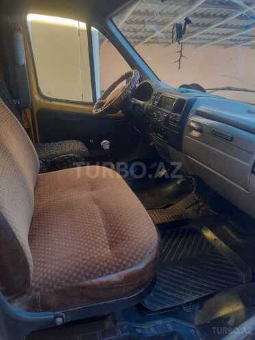 GAZ 32212 2003, 232,638 km - 2.3 l - Tovuz
