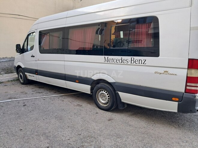 Mercedes Sprinter 515 2009, 352,000 km - 2.2 л - Yevlax