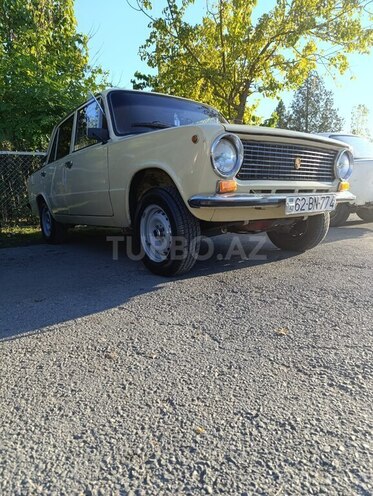 LADA (VAZ) 21011 1980, 95,000 km - 1.3 л - Qax