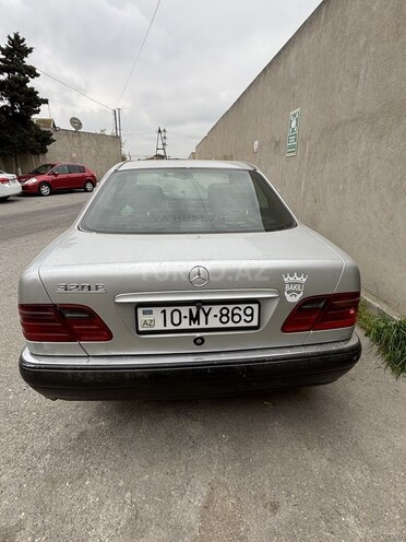 Mercedes E 230 1996, 318,000 km - 2.3 l - Bakı
