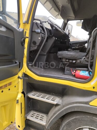 Volvo 460 2011, 1,136,404 km - 13.0 l - Bakı